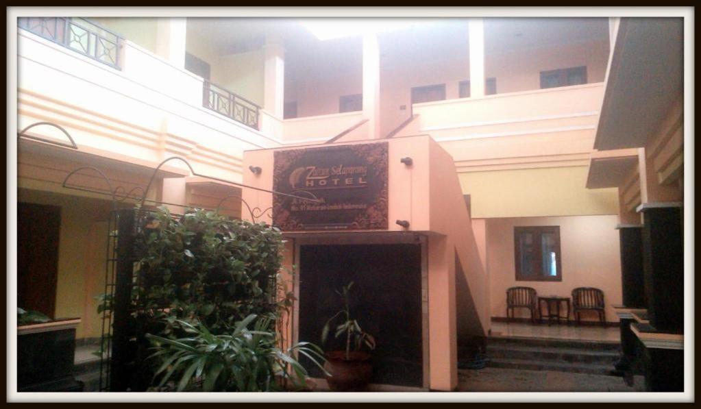 Hotel Zaitun Selaparang Lombok Exterior foto