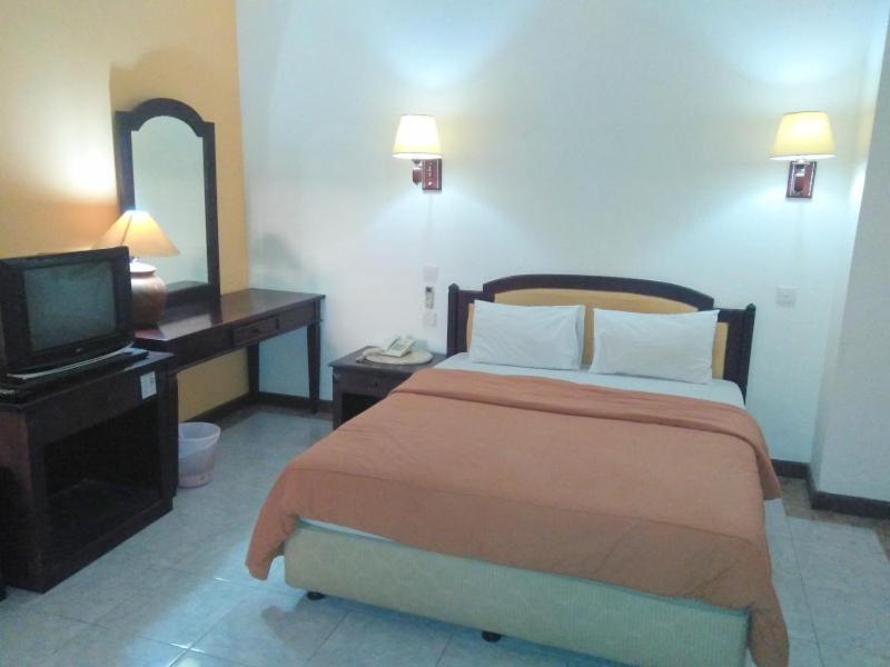 Hotel Zaitun Selaparang Lombok Exterior foto