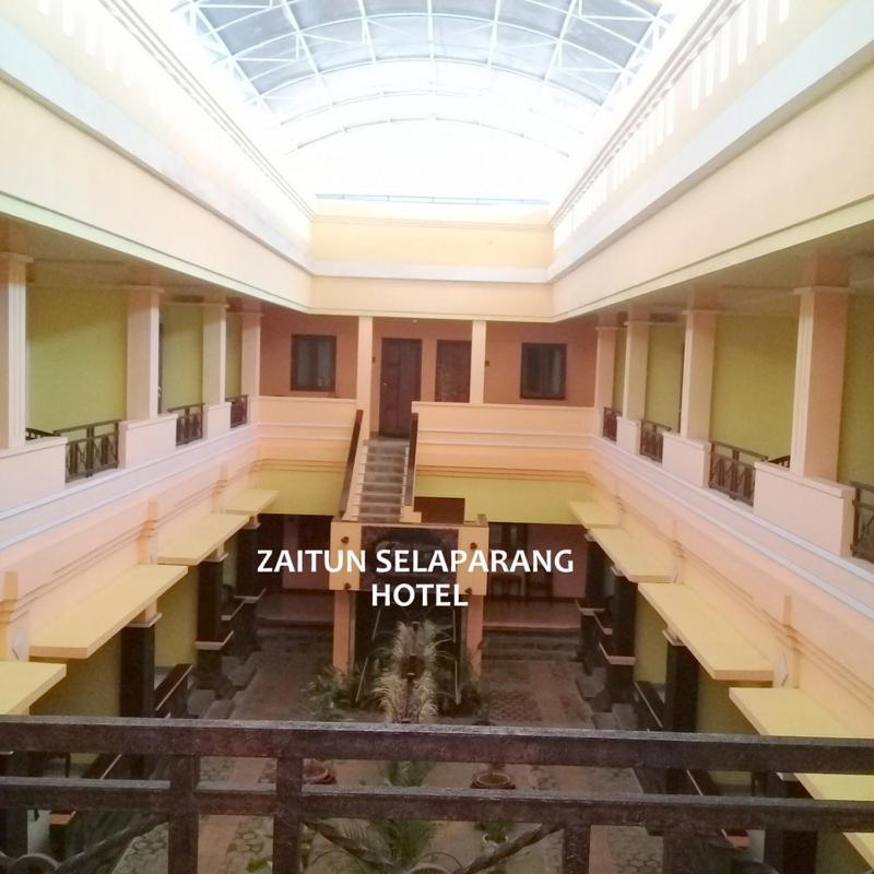 Hotel Zaitun Selaparang Lombok Exterior foto